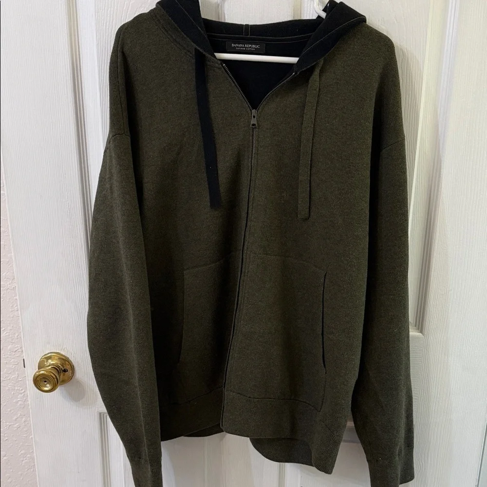 Banana Republic Men's Dark Green Zip-Up Sweater